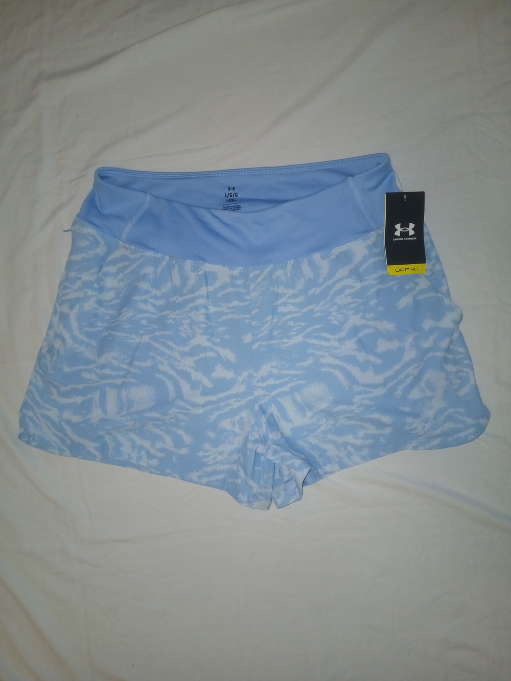 Under Armour UA STORM UPF 40  Light Blue Printed Performance Shorts NWT
